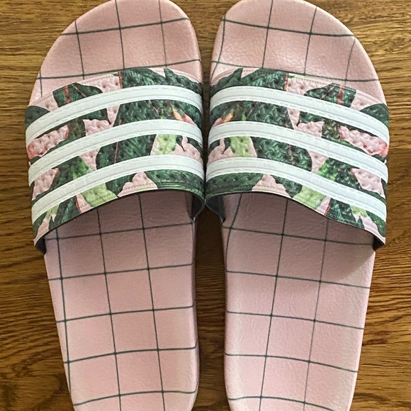 Adidas Originals Adilette Women’s Sandals